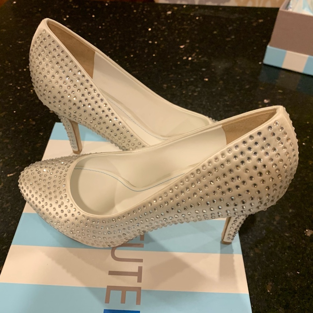david tutera new size 7